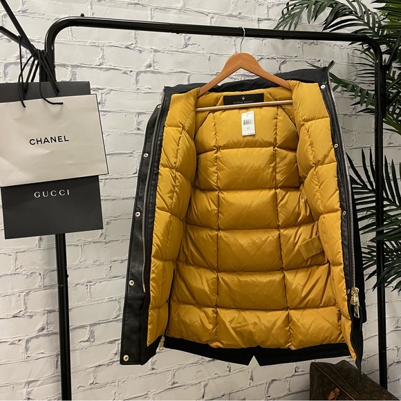 XS Nicole Benisti Chelsea Fur-Lined Hooded Down Jacket (too smalll -reposhed) - Picture 3 of 16